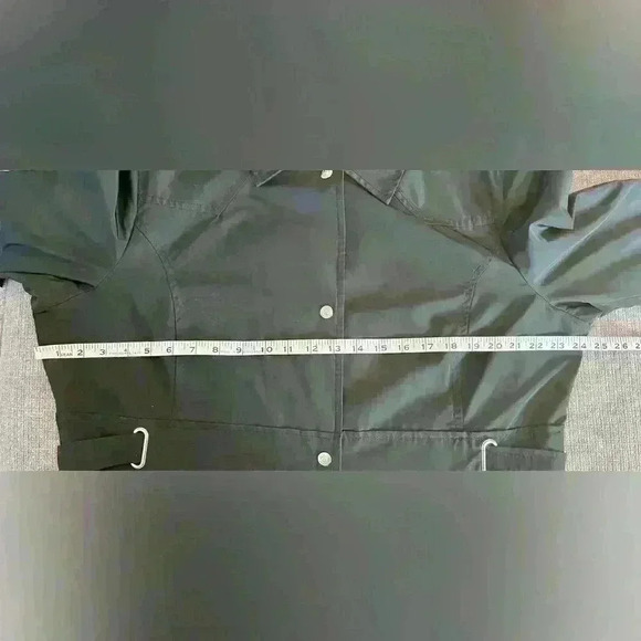 Trench-coat with Button Closure Size XL - Picture 15 of 16